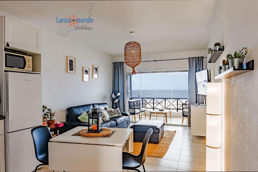 The Blue Cris-Tol Vv With Sea View Apartman Puerto del Carmen  Kültér fotó