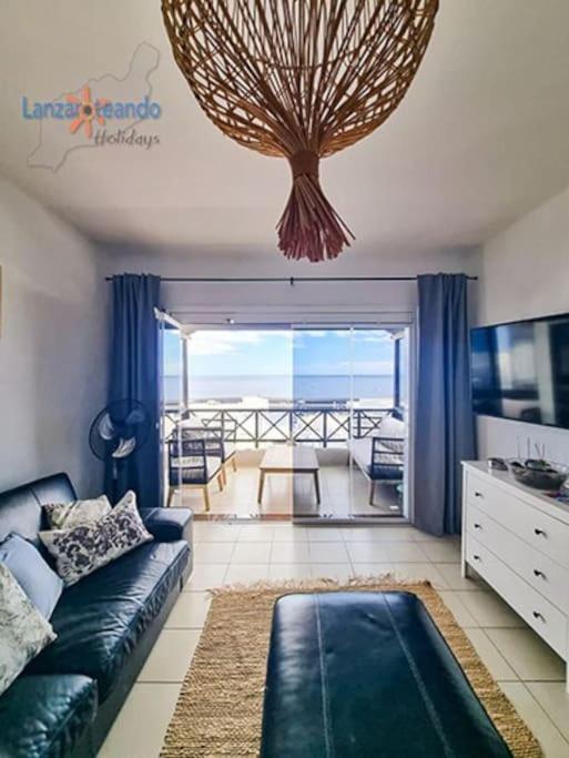 The Blue Cris-Tol Vv With Sea View Apartman Puerto del Carmen  Kültér fotó