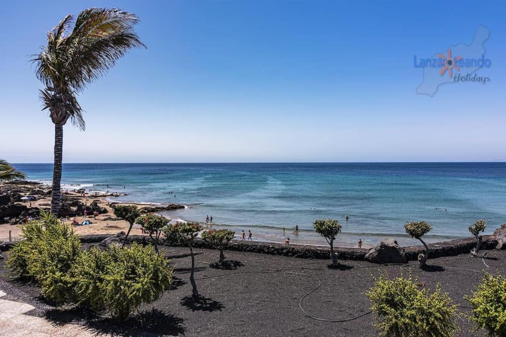 The Blue Cris-Tol Vv With Sea View Apartman Puerto del Carmen  Kültér fotó